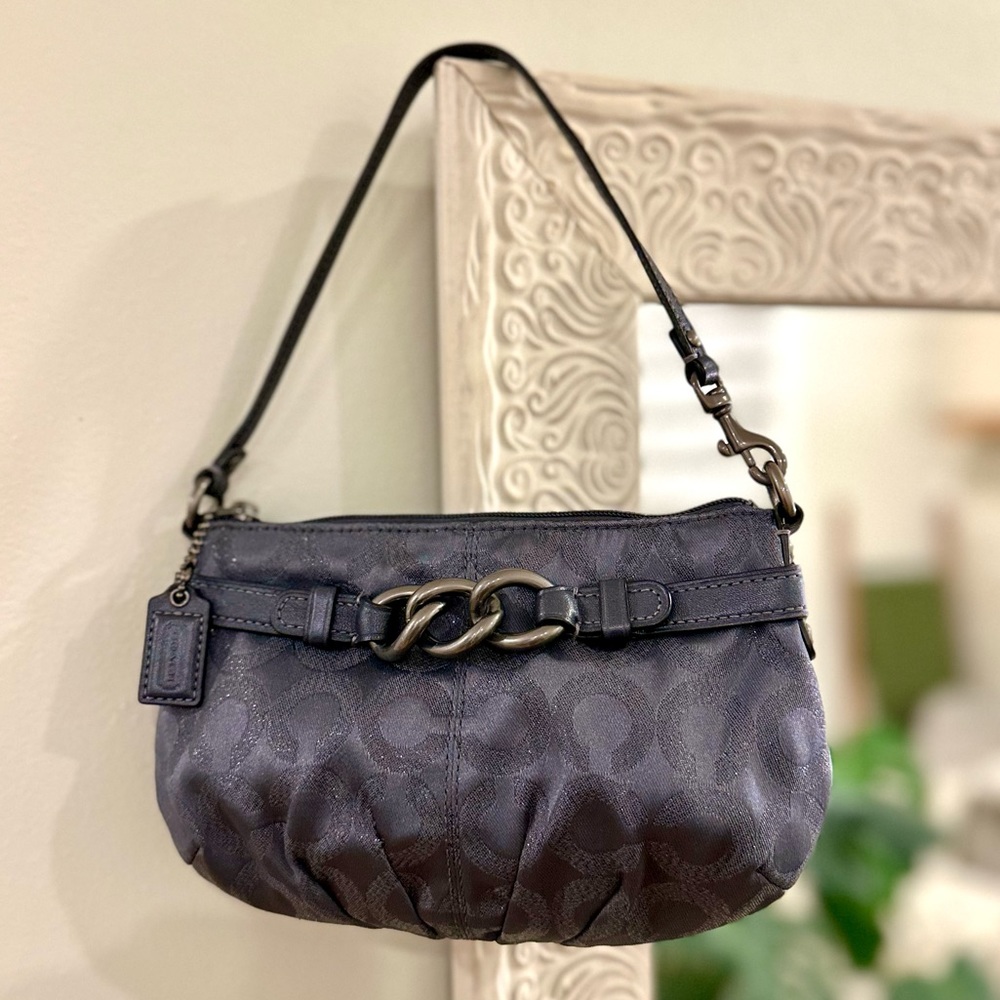 Coach Dark Gray Shimmering Signature C’s Pattern Chainlink Wristlet Wallet Purse